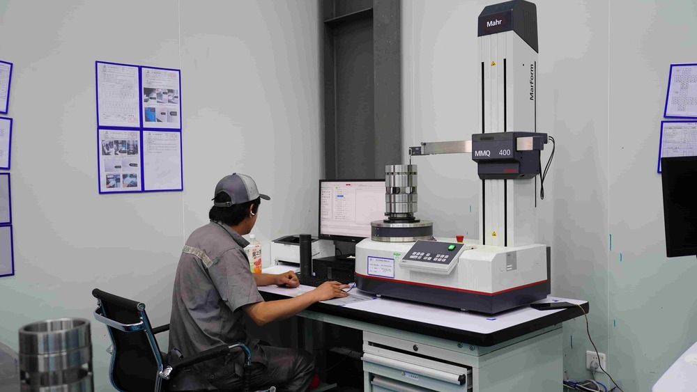hydraulic-breaker-dimensional-inspection